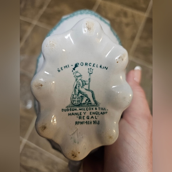 Hanley Regal by Dudson, Wilcox & Till Teal floral pattern Gravy Boat - Picture 4 of 4